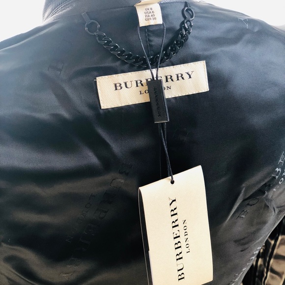 Authentic Burberry Suit Jacket - Picture 6 of 8